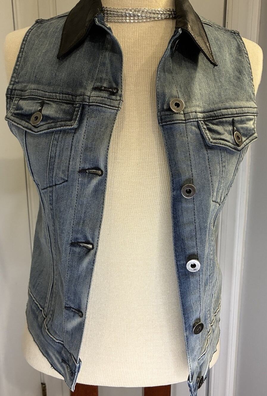 DL1961 Rizzo Denim Vest XS Black Leather Collar As Seen On Pretty Little Liars